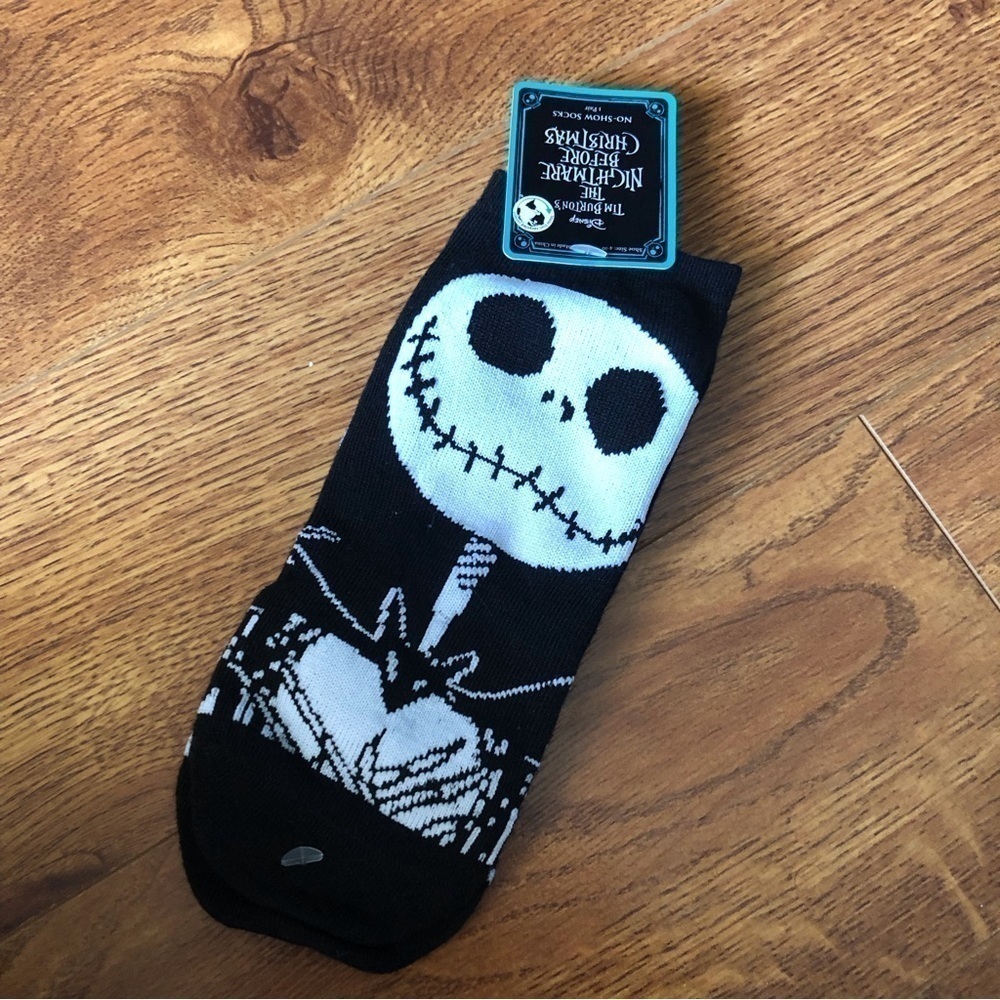 Disney The Nightmare Before Christmas No-Show Socks (size 4-10)